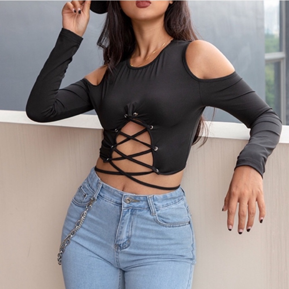 ❣️NEW❣️Cold Shoulder Lace Up